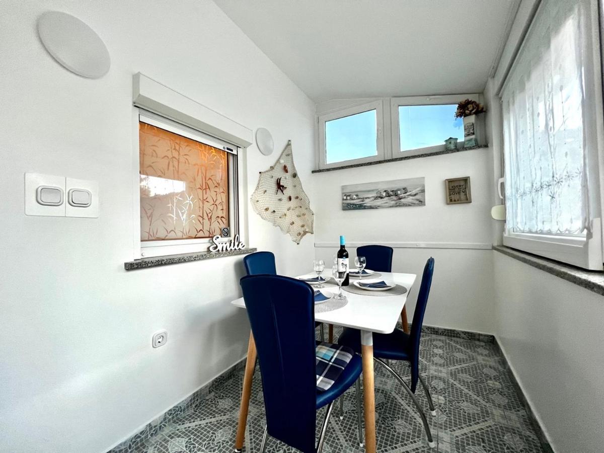 Apartman Dino 파자나 외부 사진