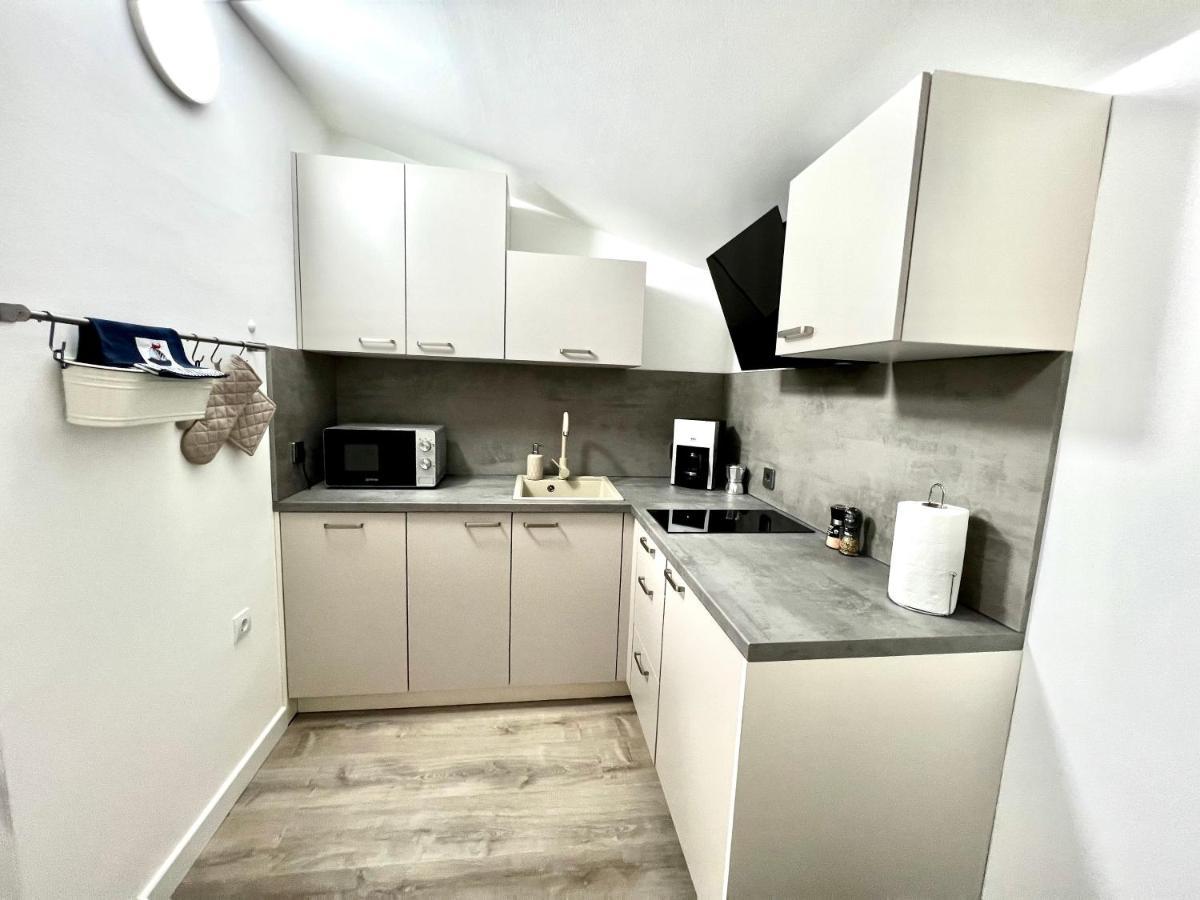 Apartman Dino 파자나 외부 사진
