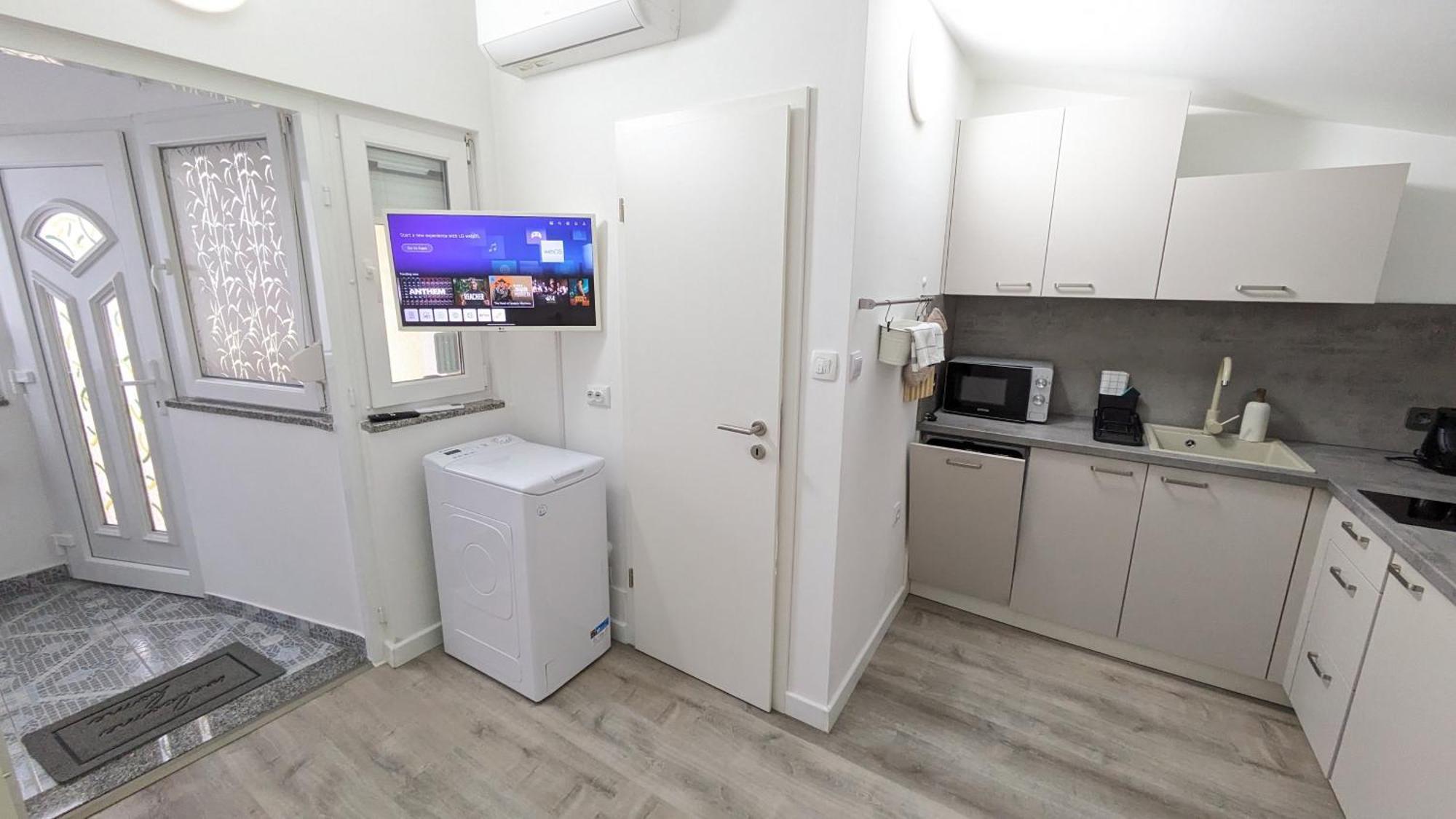 Apartman Dino 파자나 외부 사진