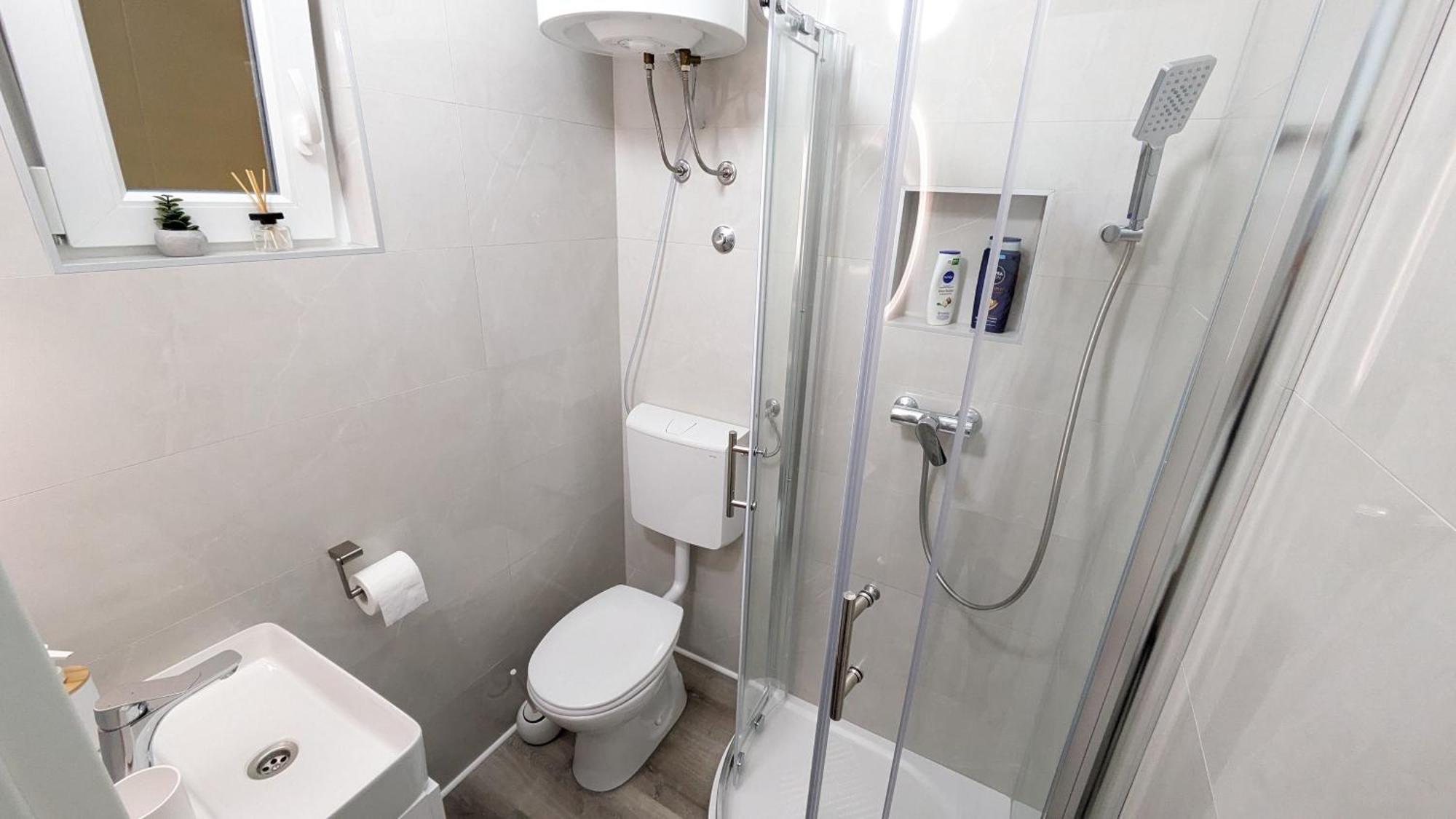 Apartman Dino 파자나 외부 사진